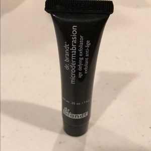 Dr. Brandt microdermabrasion age defyingexfoliator